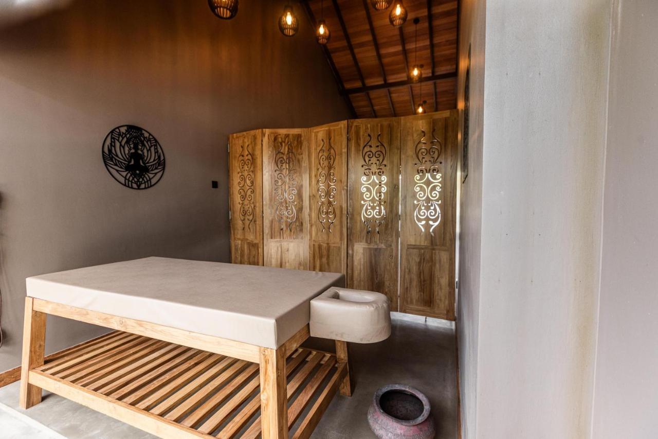 Bk Beach Boutique Hotel - Хиккадува Экстерьер фото